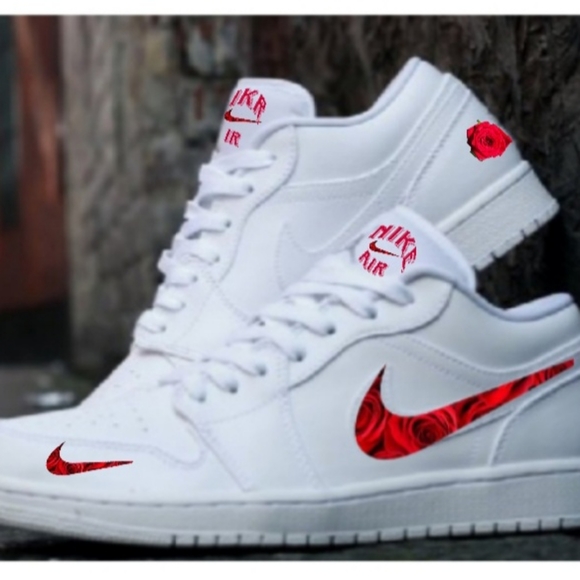 Custom shoes - Picture 2 of 3